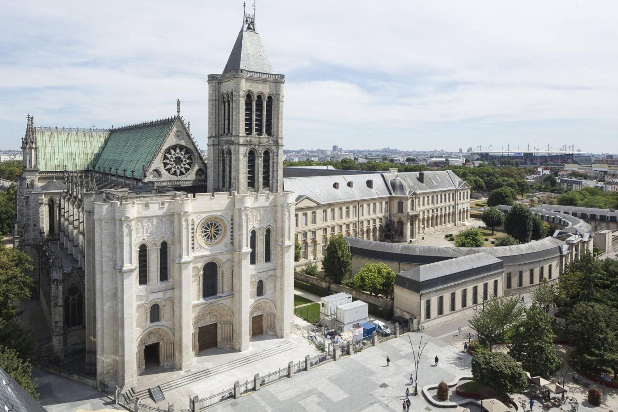 Chic Et Spacieux Avec Parking Argenteuil